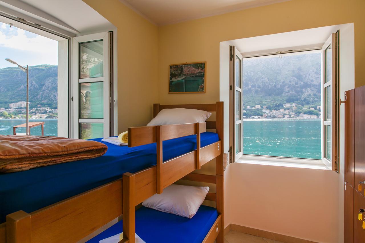 Montenegro Hostel 4U Kotor Exterior photo